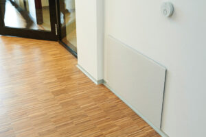 Skleněné kryty skříně podlahového topení