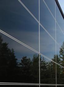 Liberta Solar – fotovoltaický systém firmy Ruukki plně integrovatelný do fasády Liberta Solar – fotovoltaický systém firmy Ruukki plně integrovatelný do fasády