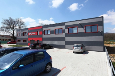 MS Praha má nové sídlo s opláštěním a okapovým systémem od Lindabu