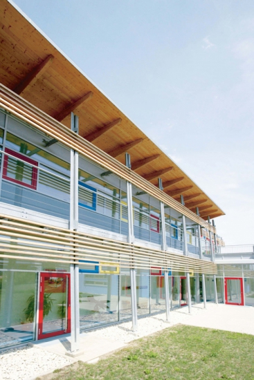 Design a nové trendy plastových oken REHAU